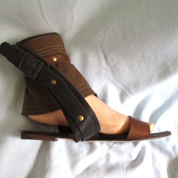 CHLOE Strappy Canvas Gladiator SANDAL Flat Shoe 36 Boho BROWN KHAKI - Picture 3 of 8